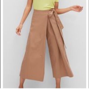 Banana republic wide leg pants